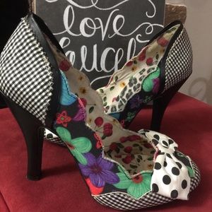 👠Dolce by Mojo Moxy Pumps👠